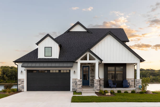 Best Cold Roofs  in Roanoke, IL